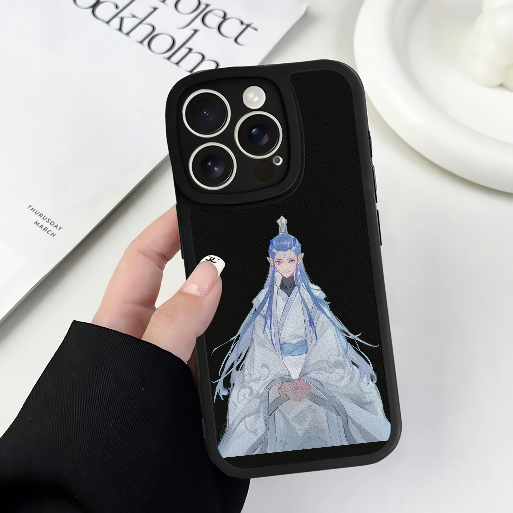 （画像用） Ne Zha 2 ナタ 魔童の大暴れ 【iPhone 16シリーズ対応】シリコンスマホケース（レザー調） 材質：シリコン